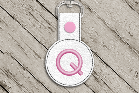 Review: Letter Q ITH Round Key Fob Applique